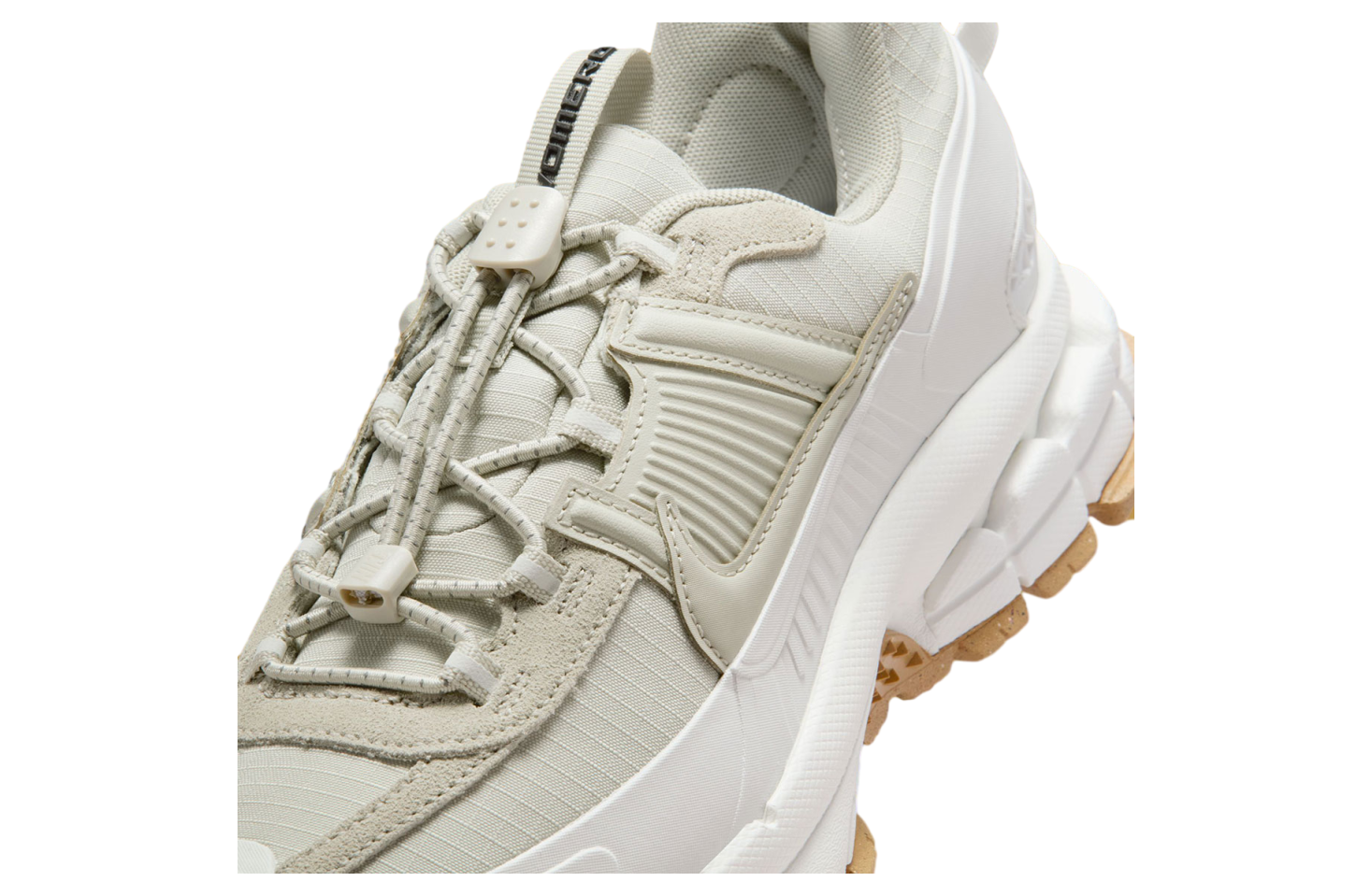 Nike Zoom Vomero 5 Roam Sail / Gum