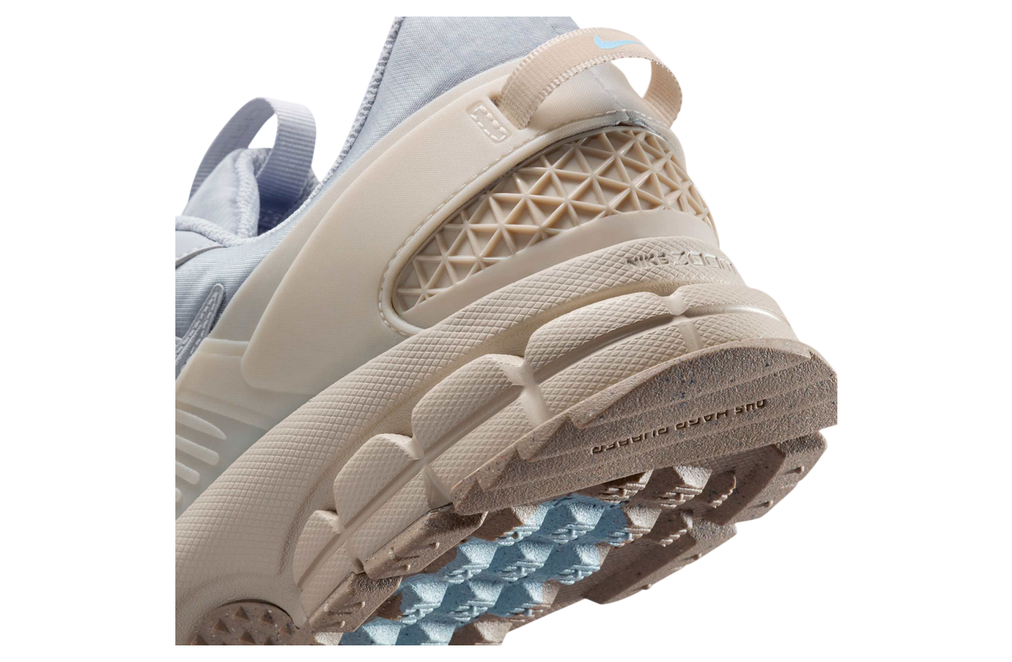 Nike Zoom Vomero 5 Roam Wolf Grey / Sanddrift