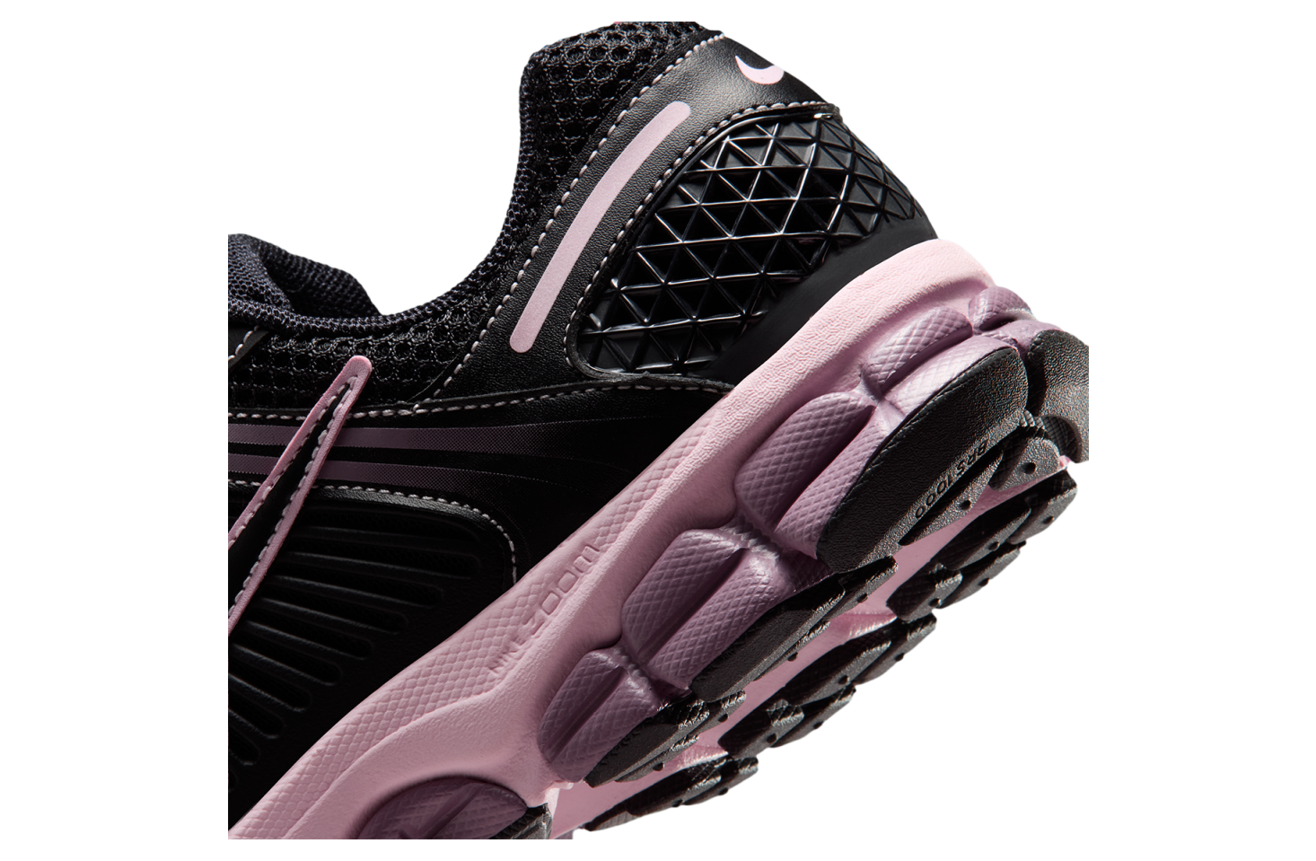 Nike Zoom Vomero 5 WMNS Black / Pink Foam