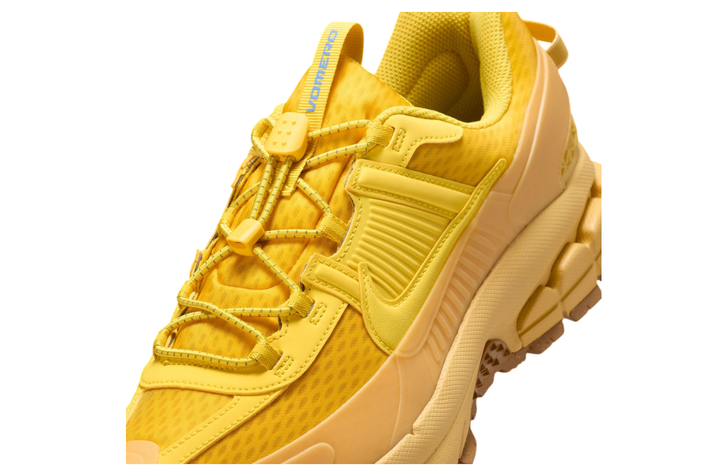 Nike Zoom Vomero Roam Lightning