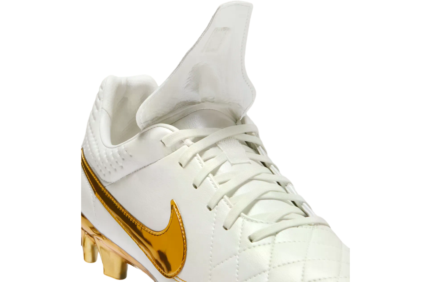 Ronaldinho x Nike Tiempo Legend FG Touch of Gold - Dec 2025 