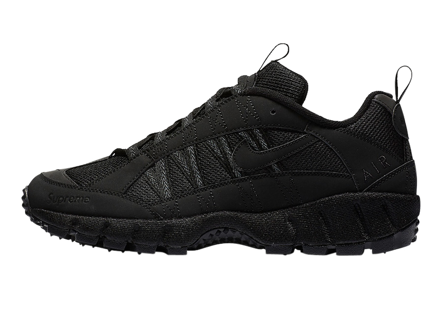 Supreme x Nike Air Humara Black
