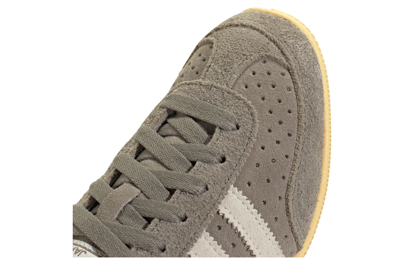 adidas-japan-wmns-clay-cream-white-jan-2026-kj6154-kicksonfire