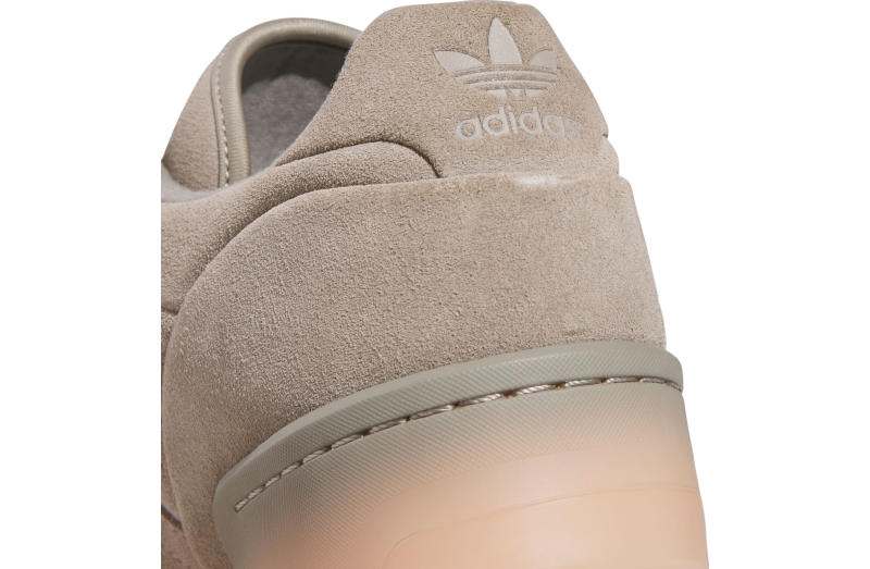 iphone_adidas-rivalry-lux-low-  display picture 1