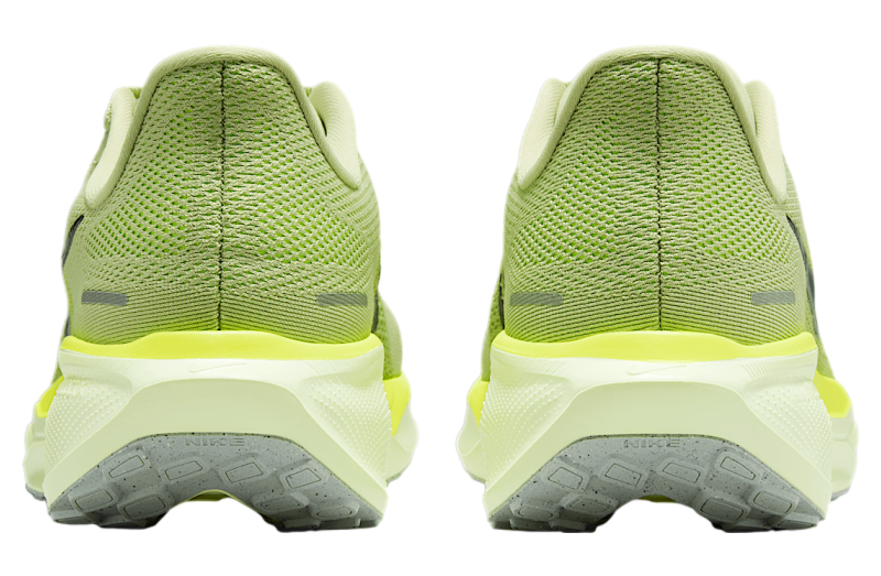 iphone_nike-pegasus-41-olive-  display picture 3