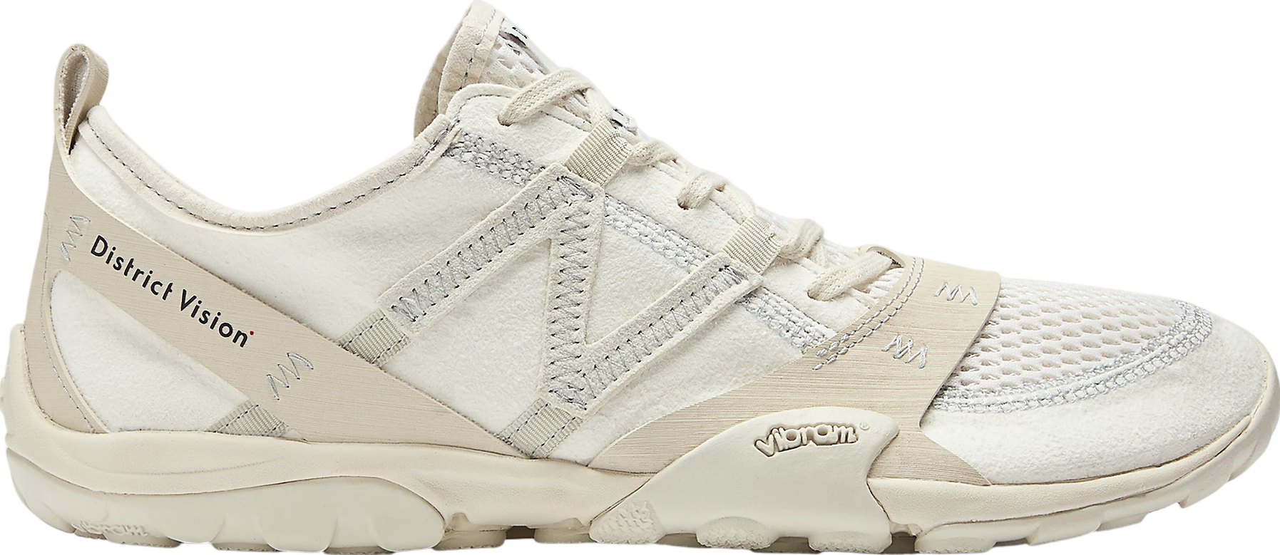 District Vision x New Balance Mt10o Cloud Dancer / Silver Birch 