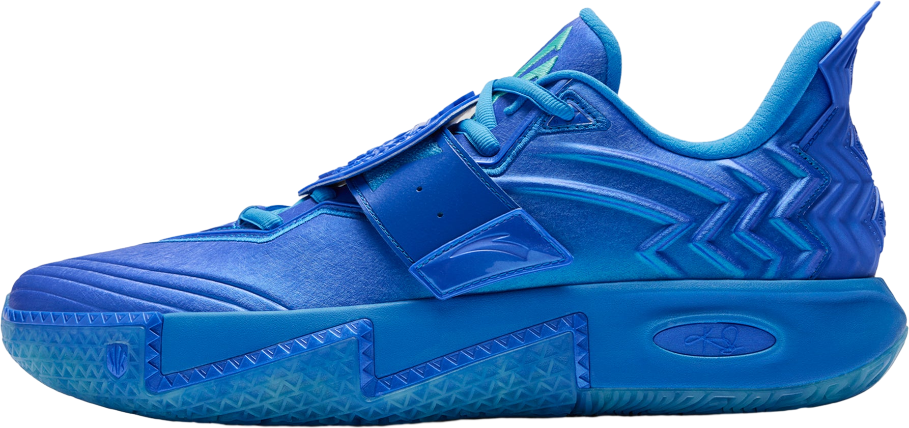 kai-2-king-of-the-court-kyrie- 