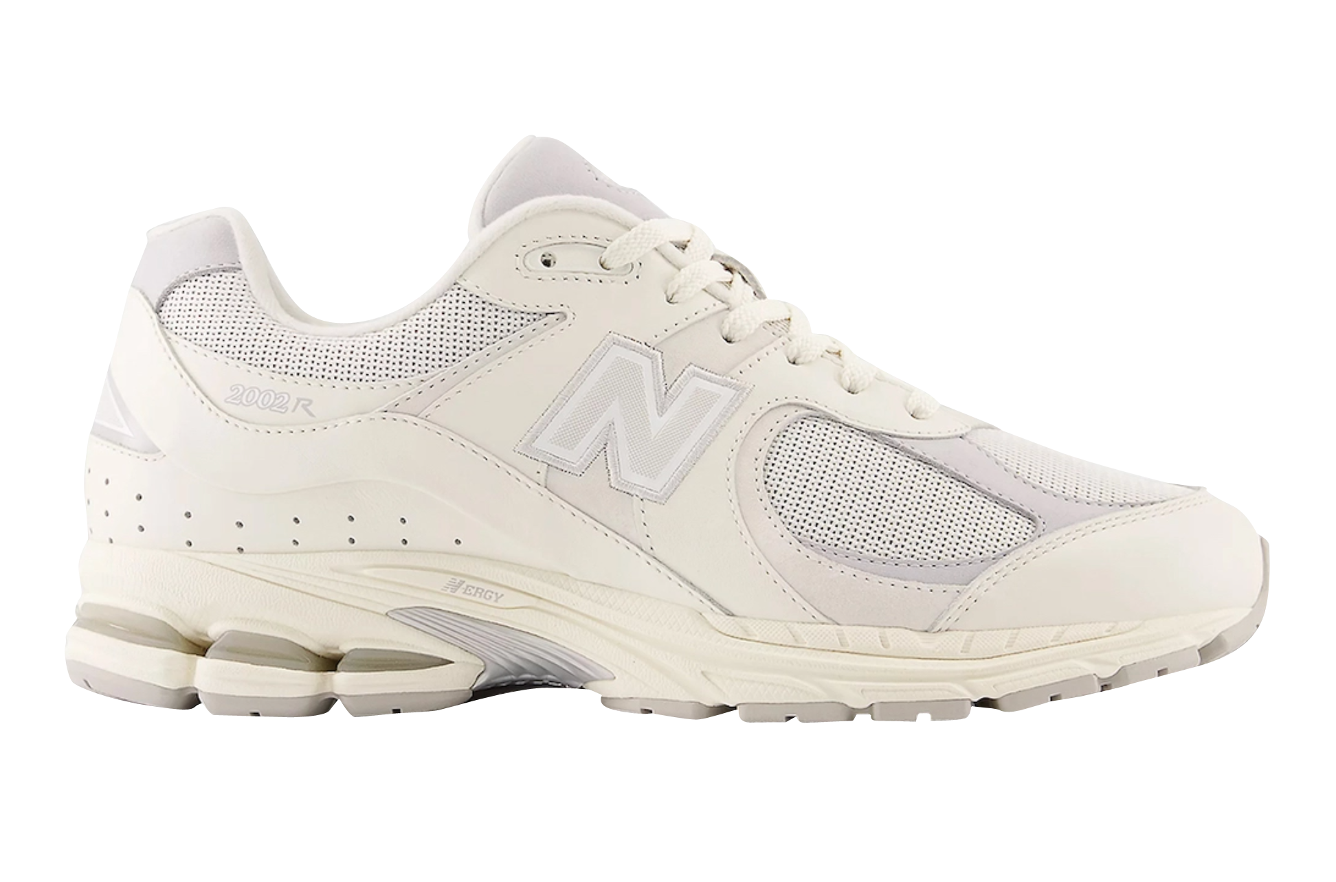 new-balance-2002r-white-sea- 