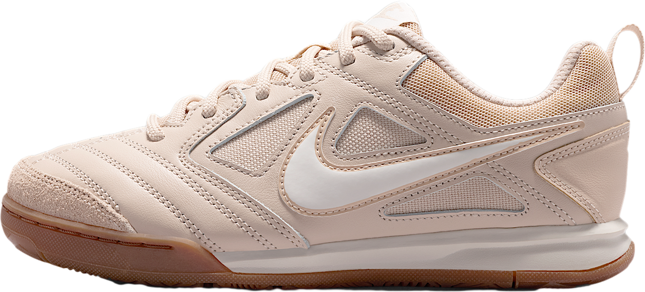 Nike Gato Pale Ivory / University Red - Jun 2025 - IH4380-110 