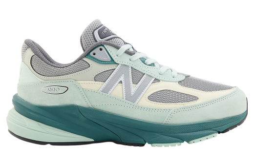 New Balance 990V6 Supreme Air Force 1 ホワイト《替紐あり》