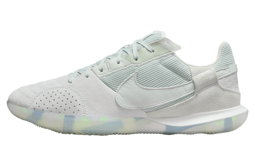 Nike Streetgato SE Light Silver